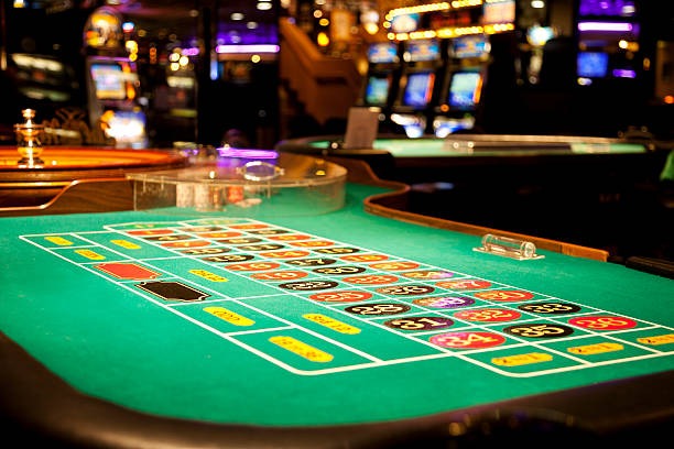 winjos mobile app interface showing live-dealer table on smartphone